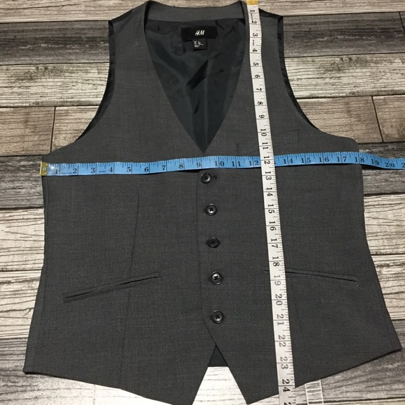 H&M Waistcoat Vest Men’s 36R Gray Black Polyester Blend Micro Plaid - Picture 2 of 8